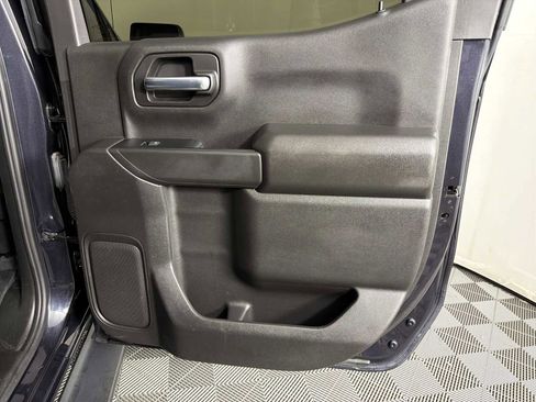 Used 2022 Chevrolet Silverado 1500 Custom RWD image 14