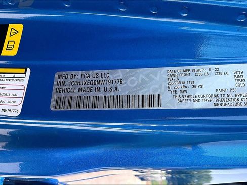 Used 2022 Jeep Wrangler Unlimited Sahara w/ LED Lighting Group AWD/4WD image 32