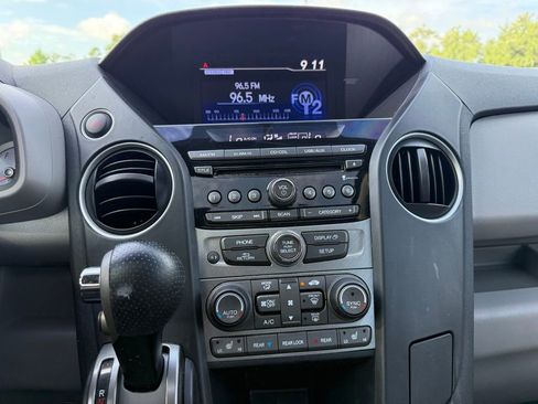 Used 2015 Honda Pilot EX-L image 25