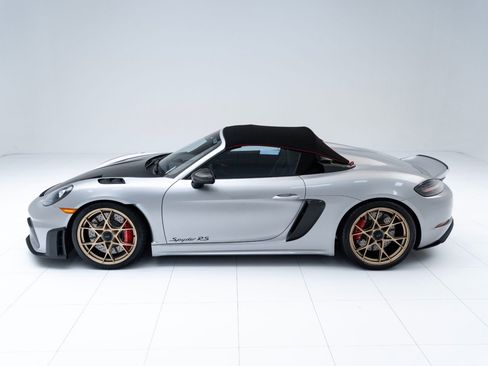 Used 2025 Porsche 718 Boxster Spyder RS image 2