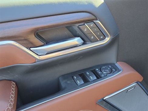 New 2026 GMC Sierra 2500 Denali Ultimate image 12