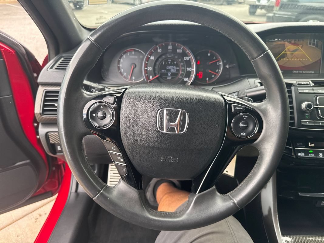 Used 2017 Honda Accord Sport image 30