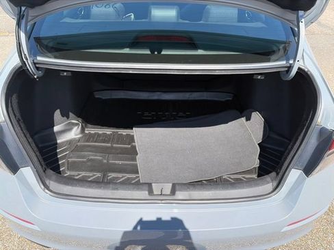 Used 2025 Honda Civic Sport image 13