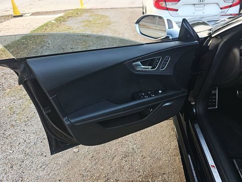 Used 2016 Audi RS 7 Prestige image 8