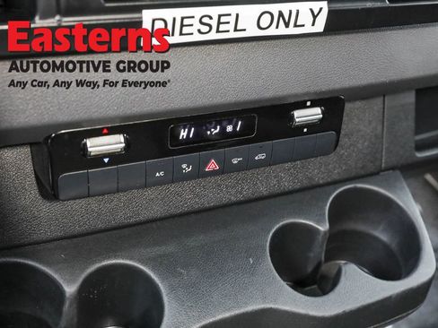 Used 2019 Mercedes-Benz Sprinter 170 image 17