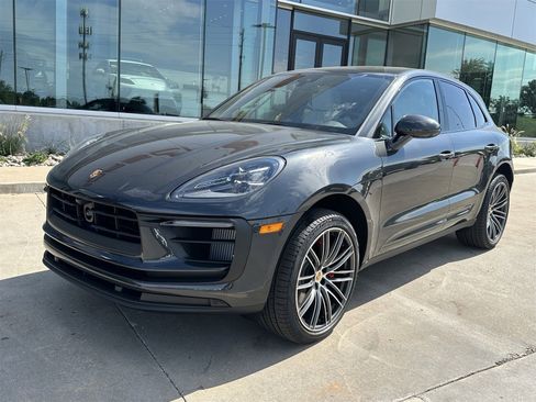 New 2026 Porsche Macan S image 1