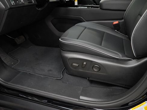 New 2026 Chevrolet Silverado EV LT AWD/4WD image 22