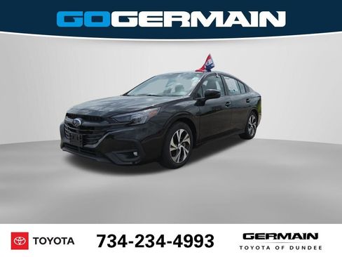 Used 2025 Subaru Legacy Premium AWD/4WD image 1