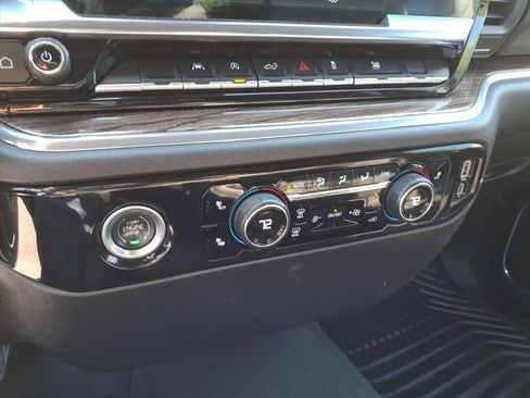 Used 2023 Chevrolet Silverado 1500 LT image 23