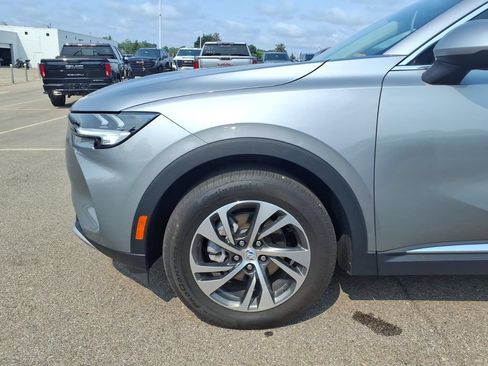 Used 2023 Buick Envision Essence AWD/4WD image 22