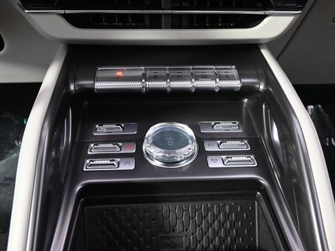 New 2026 Lincoln Nautilus Premier w/ Equipment Group 102A AWD/4WD image 30