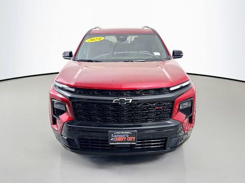 Used 2024 Chevrolet Traverse RS w/ LPO, Floor Liner Package image 2