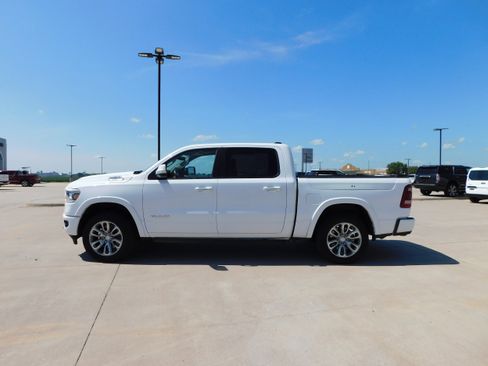 Used 2022 RAM 1500 Laramie w/ Laramie Southwest Edition image 2
