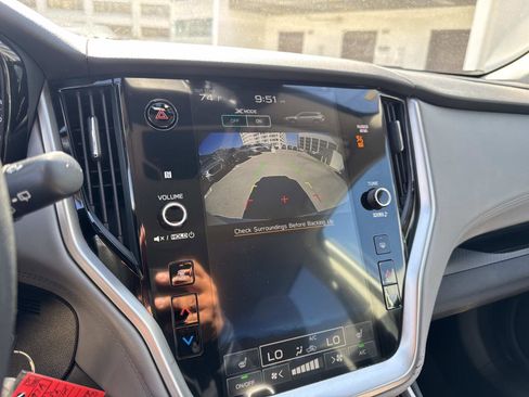 Used 2023 Subaru Outback Premium image 28