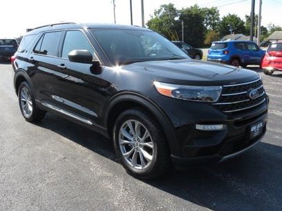Certified 2022 Ford Explorer XLT w/ Equipment Group 202A