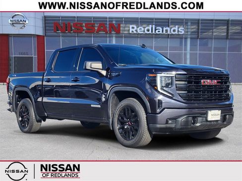 Used 2023 GMC Sierra 1500 Elevation image 1