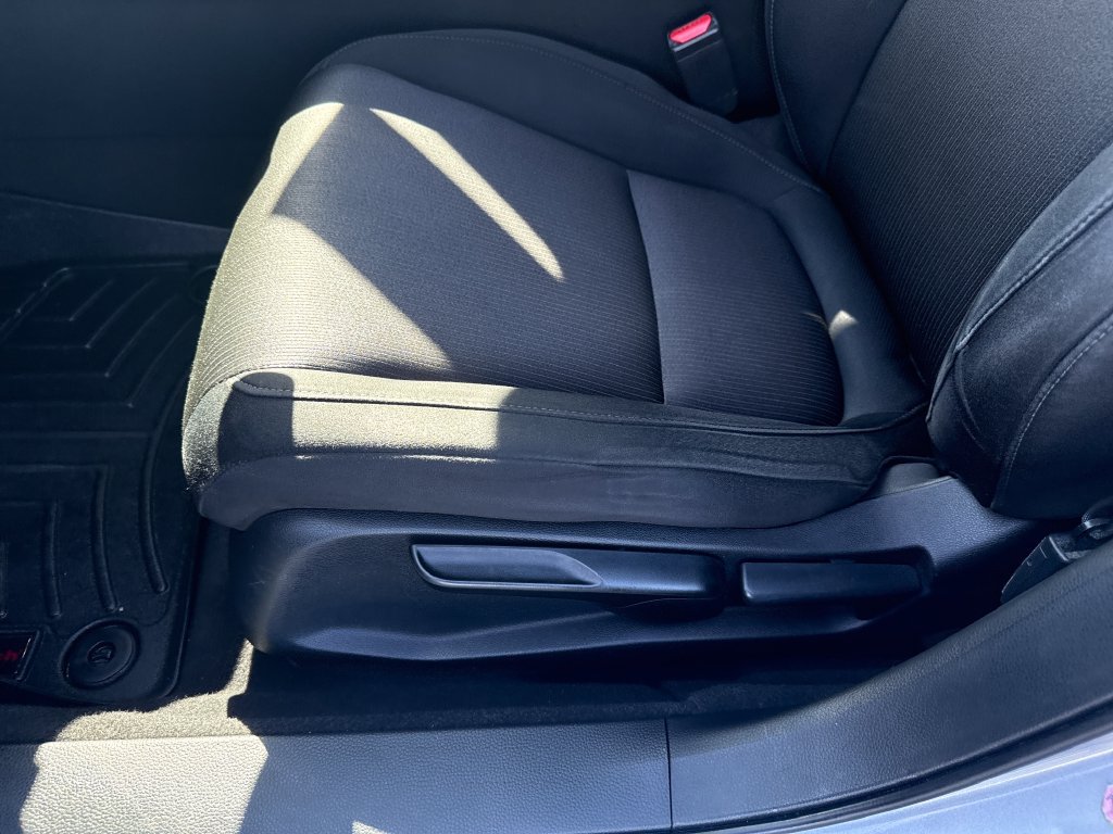 Used 2018 Honda Accord LX image 11