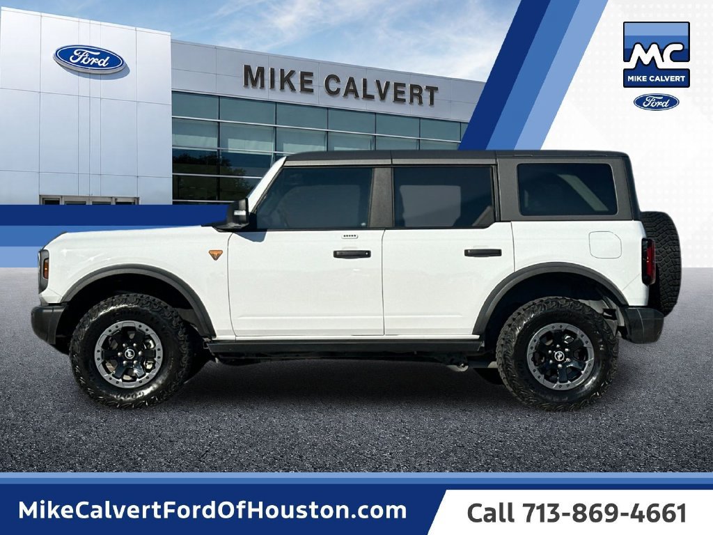 Used 2023 Ford Bronco Badlands AWD/4WD image 2