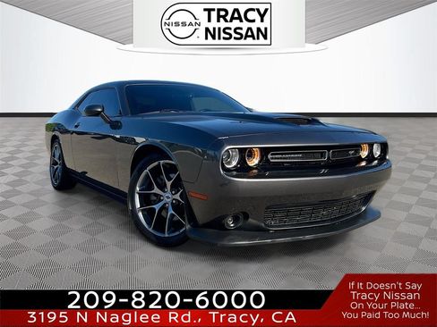 Used 2022 Dodge Challenger GT RWD image 1