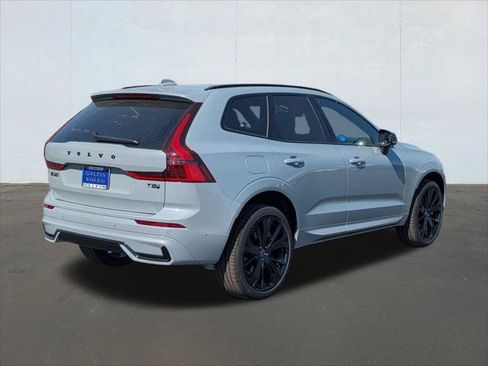 New 2026 Volvo XC60 T8 Ultra w/ Climate Package PRO AWD/4WD image 2
