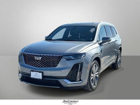 Used 2025 Cadillac XT6 Premium Luxury image 1