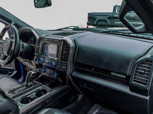 Used 2019 Ford F150 Raptor w/ Equipment Group 802A Luxury image 17