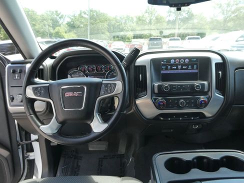 Used 2019 GMC Sierra 1500 SLE w/ SLE Value Package RWD image 13