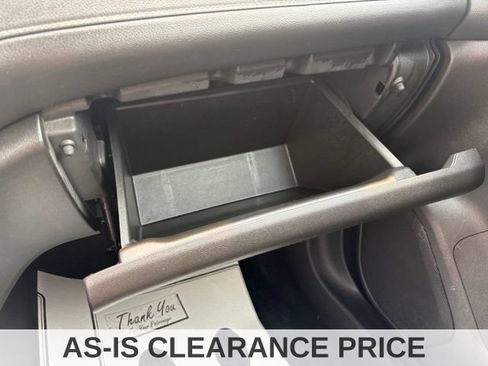 Used 2022 GMC Acadia SLE w/ Driver Convenience Package FWD image 35