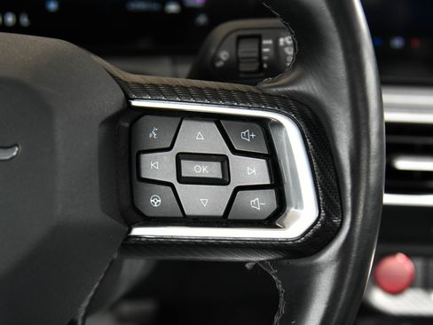 Used 2024 Ford Mustang Premium RWD image 33