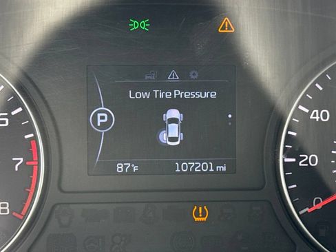 Used 2016 Kia Optima EX FWD image 1