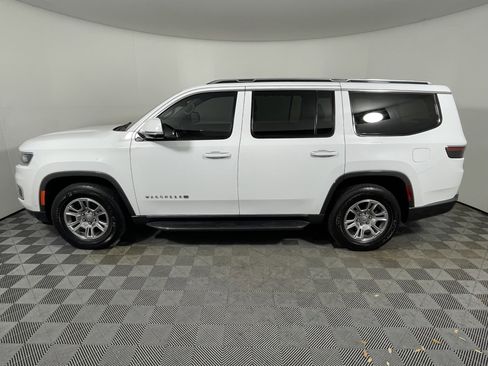 Used 2022 Jeep Wagoneer Series I w/ Convenience Group I image 2