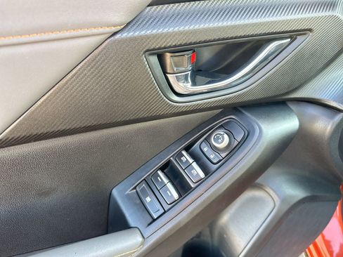 Used 2024 Subaru Crosstrek 2.5i Limited w/ Crosstrek Mirror Package image 13