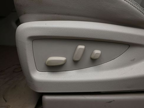 Used 2018 GMC Yukon Denali image 14