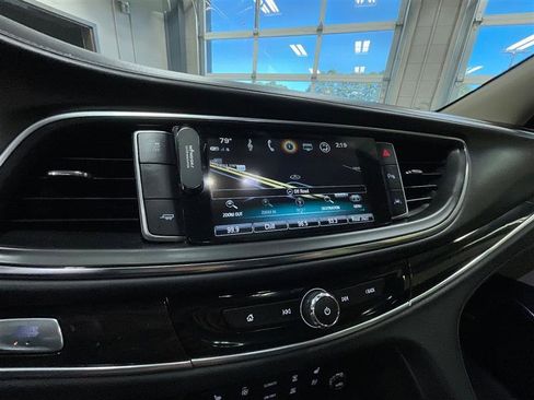 Used 2018 Buick Enclave Premium w/ Trailering Package image 18