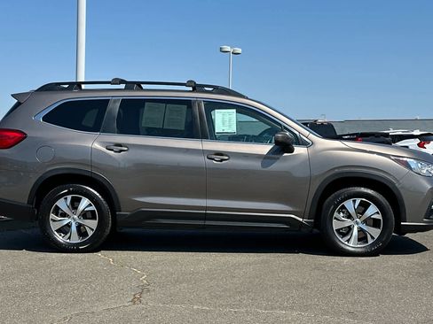 Used 2021 Subaru Ascent Premium w/ Convenience Package image 6