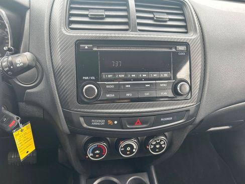 Used 2016 Mitsubishi Outlander Sport ES AWD/4WD image 13