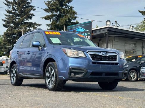 Used 2017 Subaru Forester 2.5i Premium w/ Popular Package #1A AWD/4WD image 5