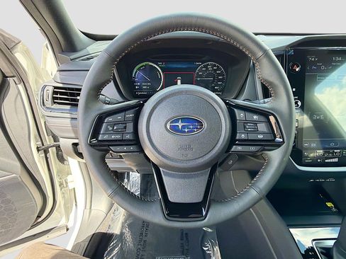 Used 2025 Subaru Forester Touring image 40