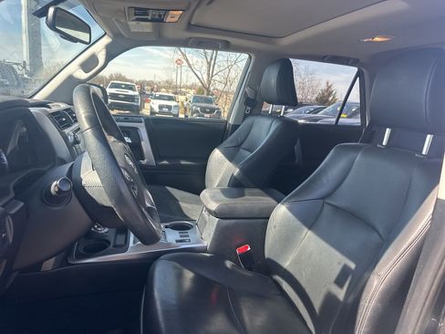 Used 2019 Toyota 4Runner Limited image 21