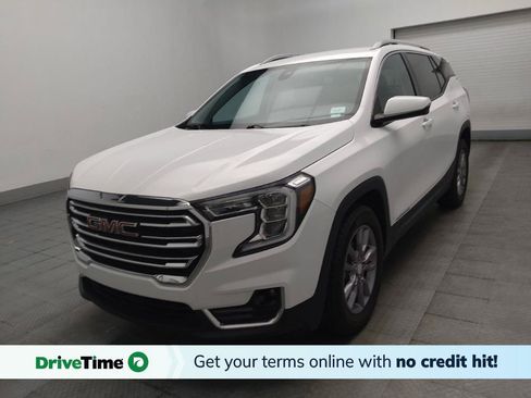 Used 2024 GMC Terrain SLT FWD image 1