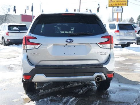 Used 2019 Subaru Forester Touring w/ Popular Package #3 image 5