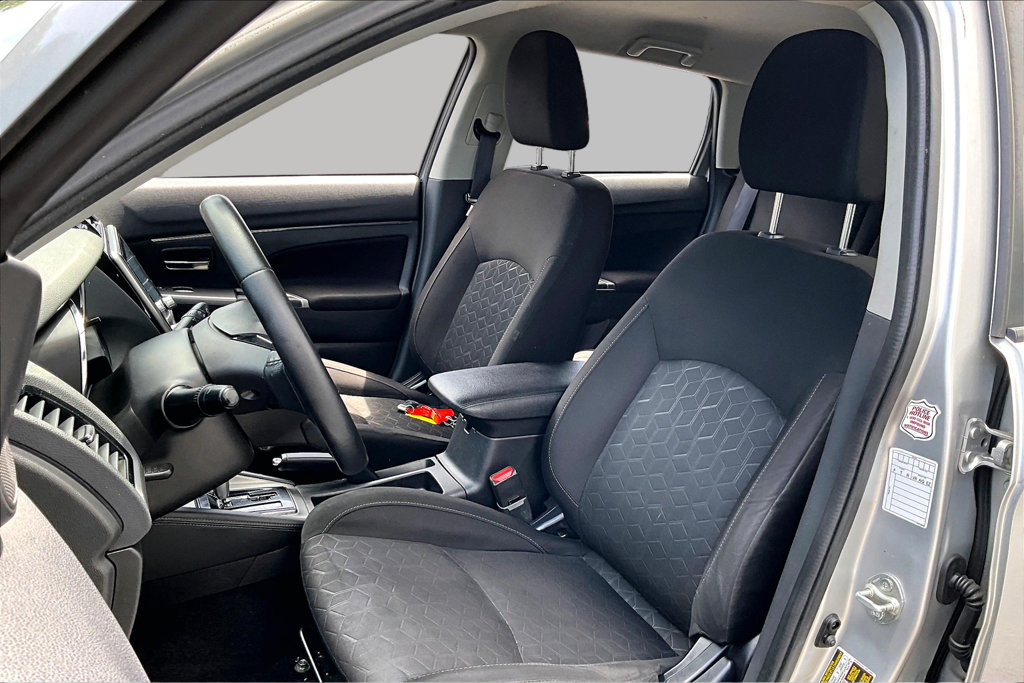 Used 2020 Mitsubishi Outlander Sport SE AWD/4WD image 19