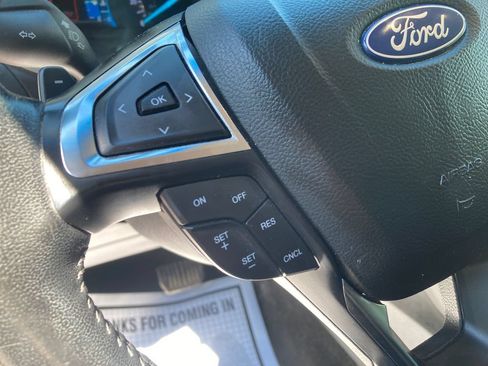 Used 2018 Ford Edge SEL w/ Equipment Group 201A AWD/4WD image 37
