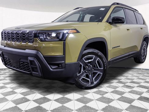 New 2026 Jeep Cherokee Laredo AWD/4WD image 2