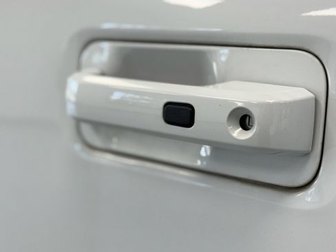 Used 2018 Ford F150 Lariat image 12