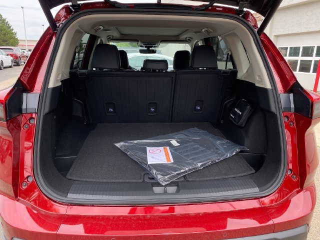 New 2026 Nissan Rogue Dark Armor AWD/4WD image 24