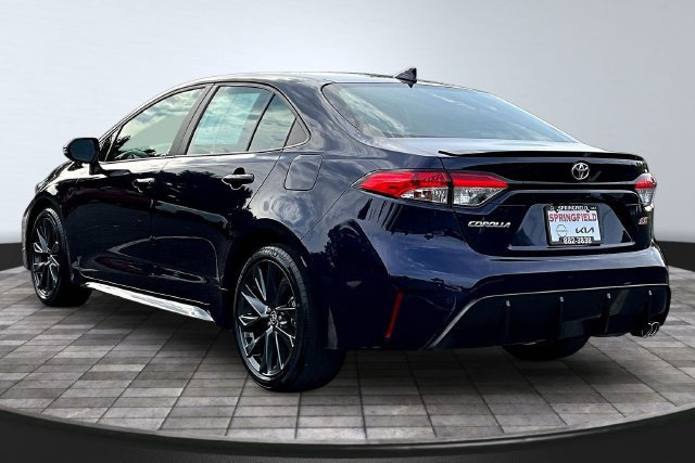 Used 2026 Toyota Corolla SE w/ SE Package FWD image 4
