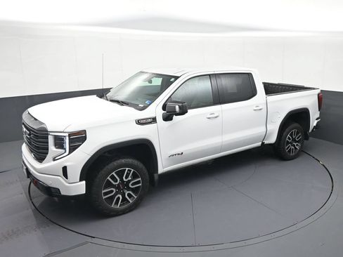 Used 2023 GMC Sierra 1500 AT4 AWD/4WD image 22