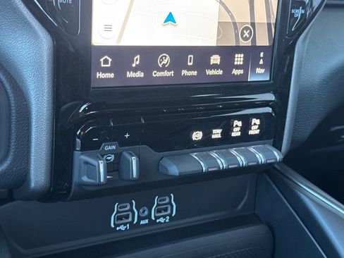 New 2026 RAM 2500 Big Horn AWD/4WD image 19