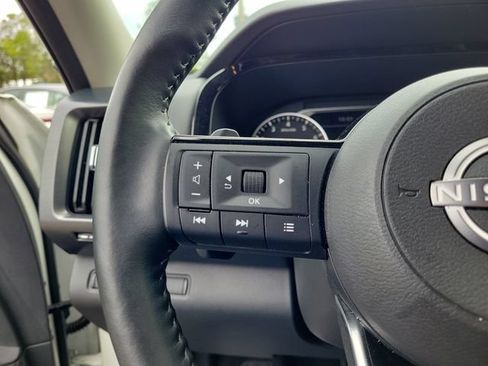 Used 2024 Nissan Pathfinder SL w/ Cargo Package FWD image 25